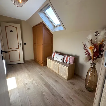 De La Chapelle Отель Мальмеди